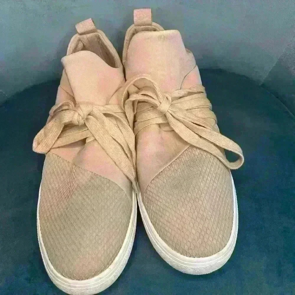 Womens lancer STEVE MADDEN sneakers size 9.5 - Picture 3 of 6